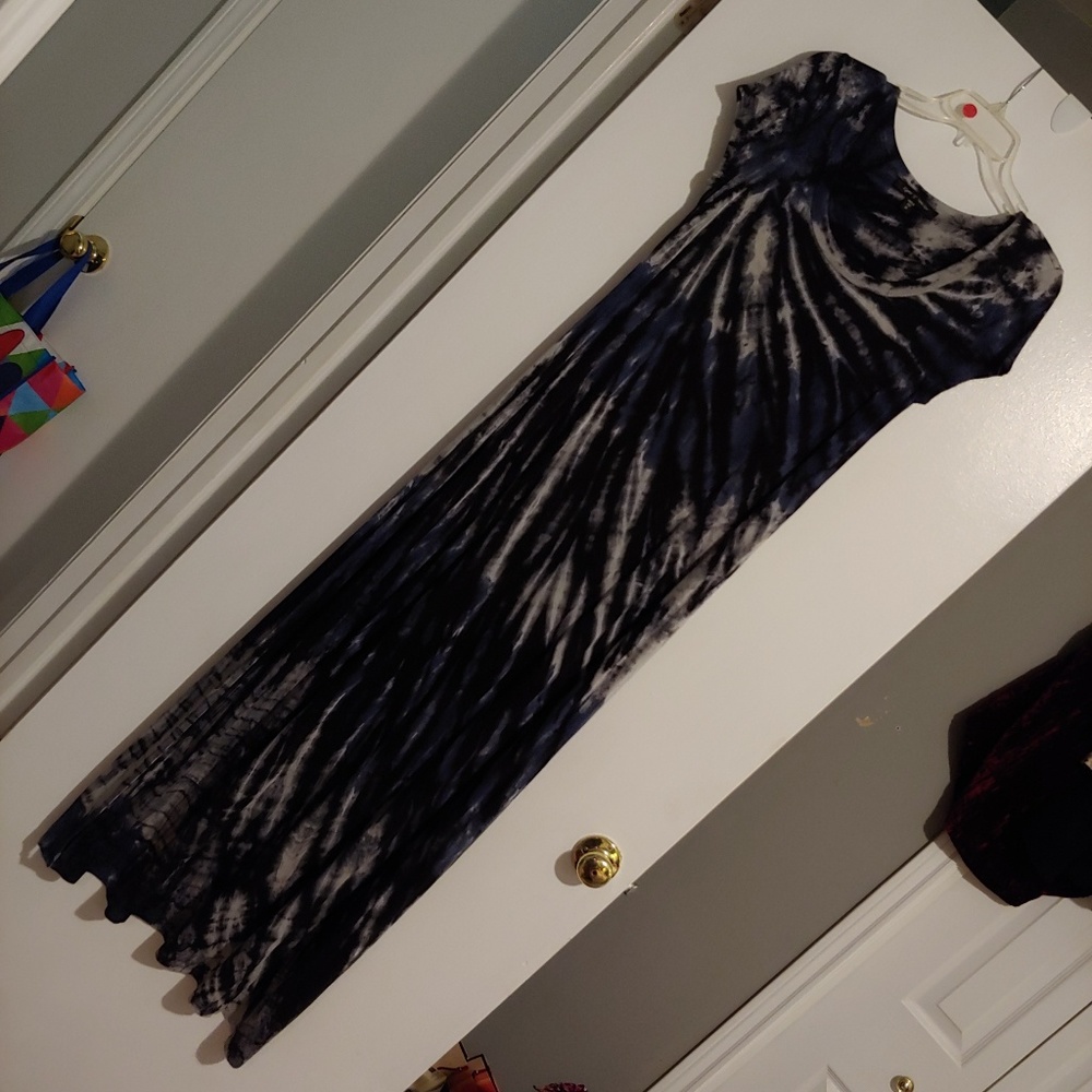 Tie dye maxi dress size M Karen Kane Macy's